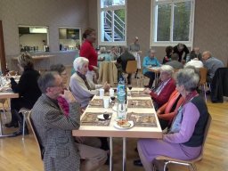 Brunch des soixante et + offert grâce à une contribution généreuse de la Commune